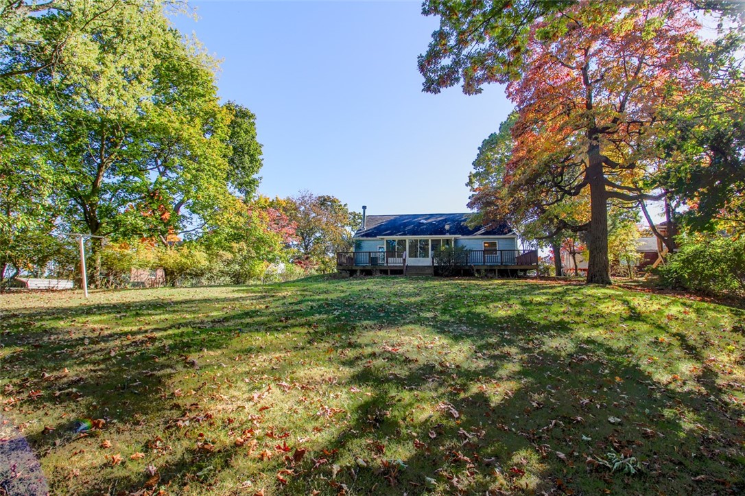 Ross Twp, Pennsylvania 15237, United States, 5 Bedrooms Bedrooms, ,3 BathroomsBathrooms,Residential,Pending,37620