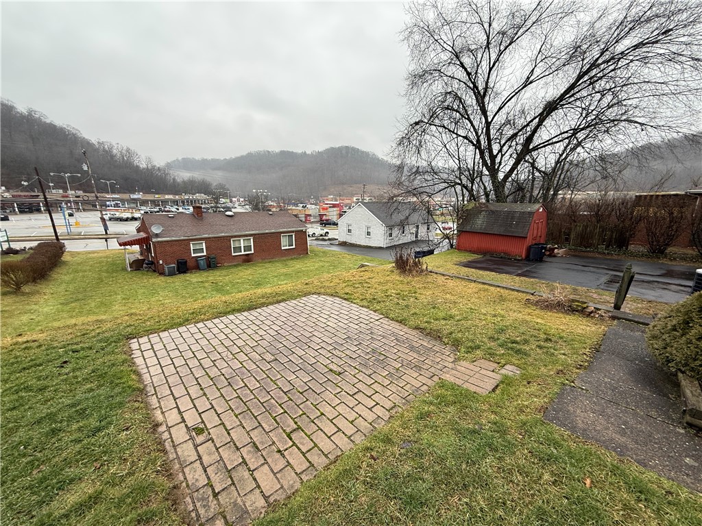 104 Oliver Dr Dr, White Oak, Pennsylvania image 39