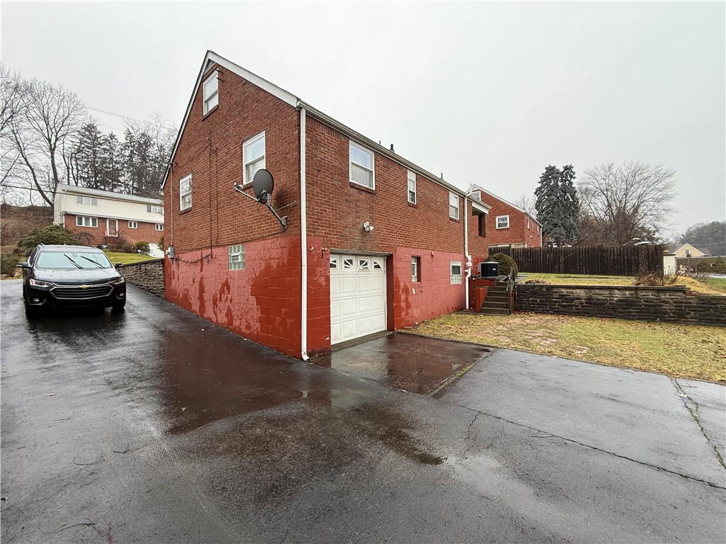 104 Oliver Dr Dr, White Oak, Pennsylvania image 44