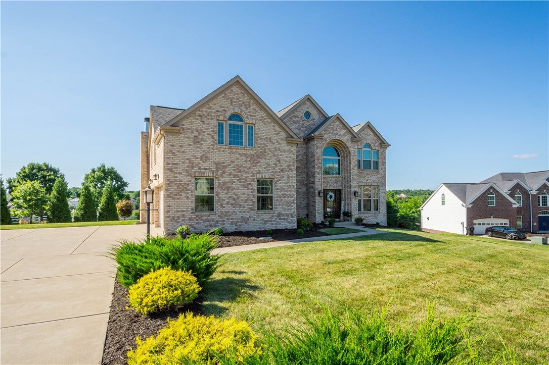 280 Palomino Dr