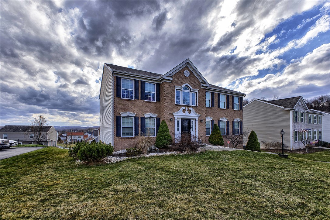 310 Chanticleer Cir, New Stanton, Pennsylvania image 2