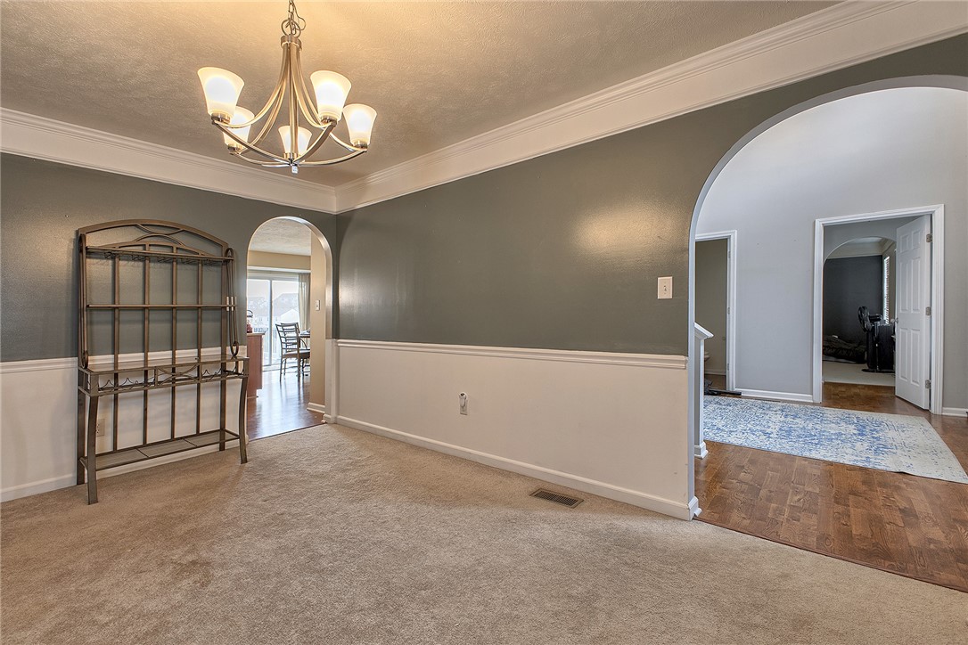 310 Chanticleer Cir, New Stanton, Pennsylvania image 5