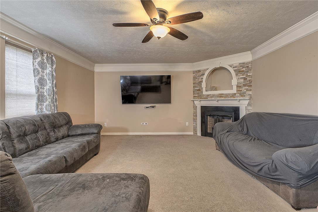 310 Chanticleer Cir, New Stanton, Pennsylvania image 10