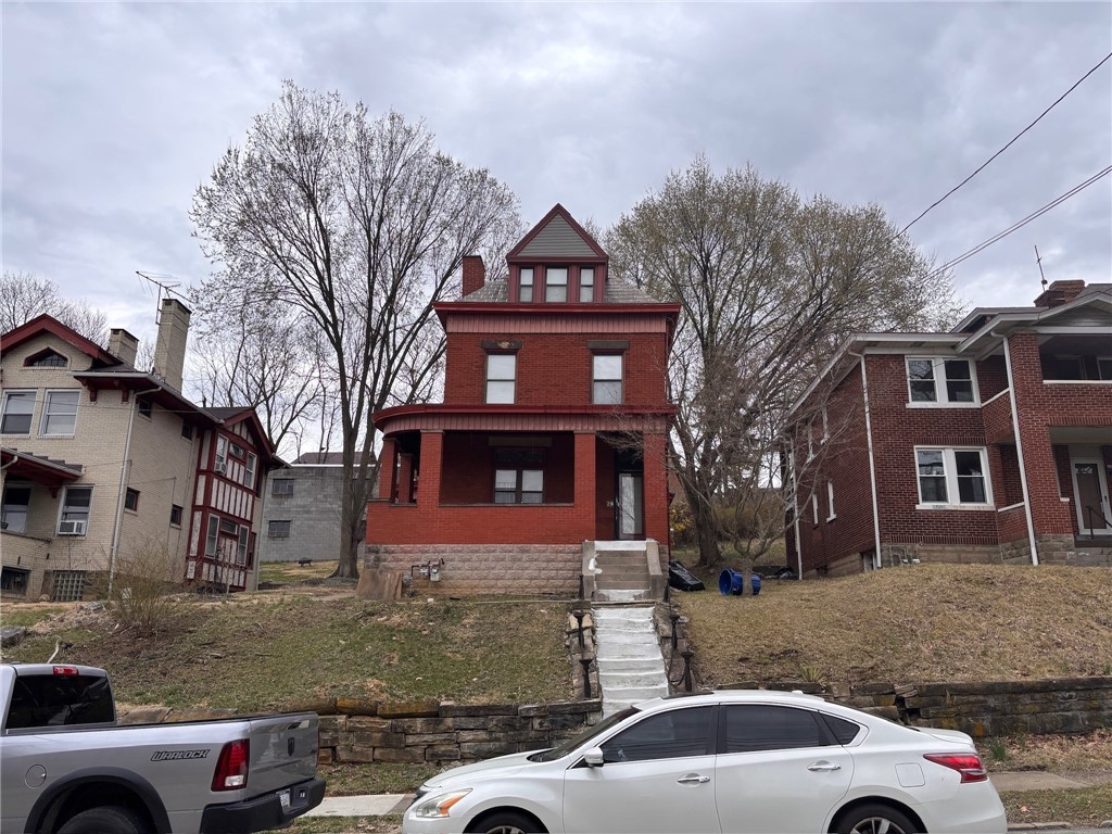 26 Carrick Ave