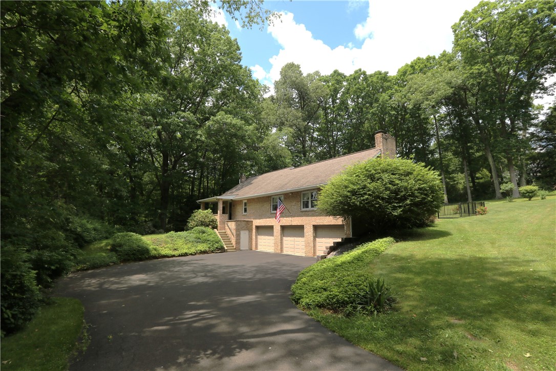 110 Hillvue Lane