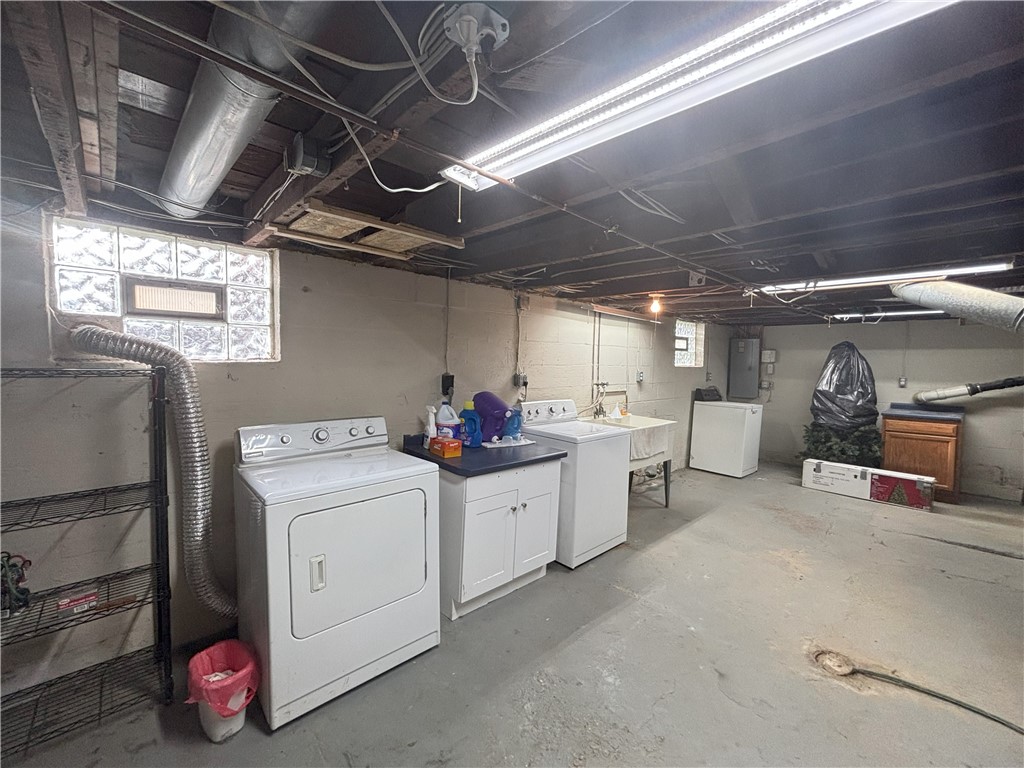 Monroeville, Pennsylvania 15146, United States, 2 Bedrooms Bedrooms, ,1 BathroomBathrooms,Residential,Active,96942