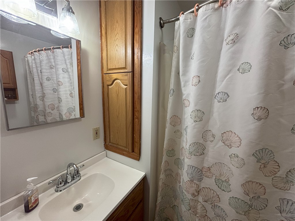 Monroeville, Pennsylvania 15146, United States, 2 Bedrooms Bedrooms, ,1 BathroomBathrooms,Residential,Active,96942