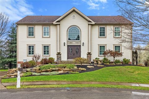 201 Jaclyn Dr Cranberry Twp PA 16066