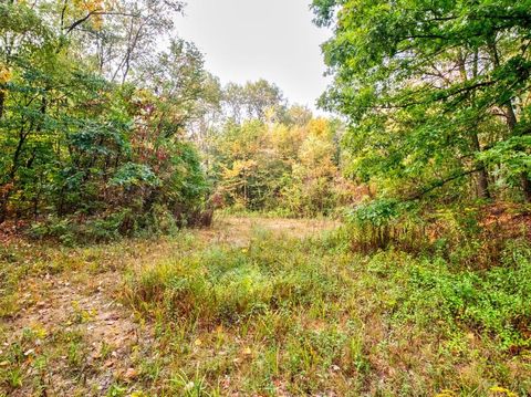 000 Shadeland Cir Big Beaver PA 16115