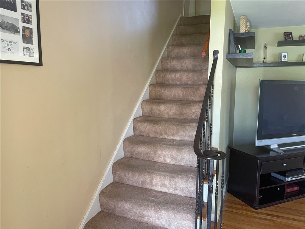 4710 Doverdell Dr Dr, Whitehall, Pennsylvania image 13