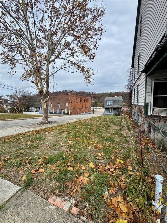 181 Schoonmaker Ave