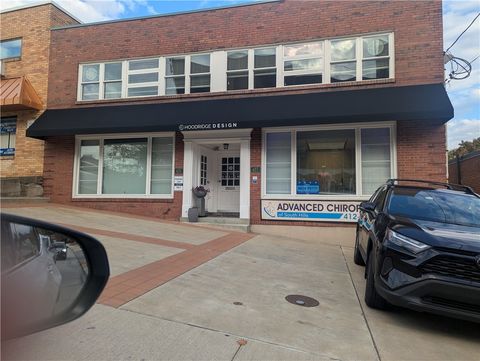 Photo of 425-427 Cochran Road 425-427 Cochran Rd, Pittsburgh, PA 15228 (MLS # 1729317)