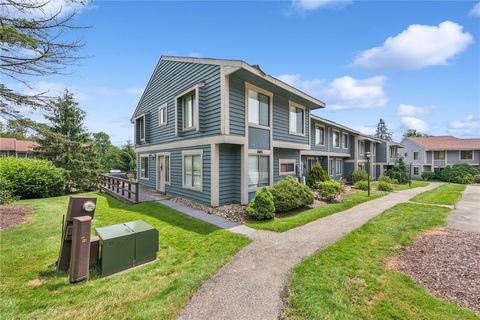 Photo of 561 Pine Court, Hidden Valley, PA 15502 (MLS # 1762740)