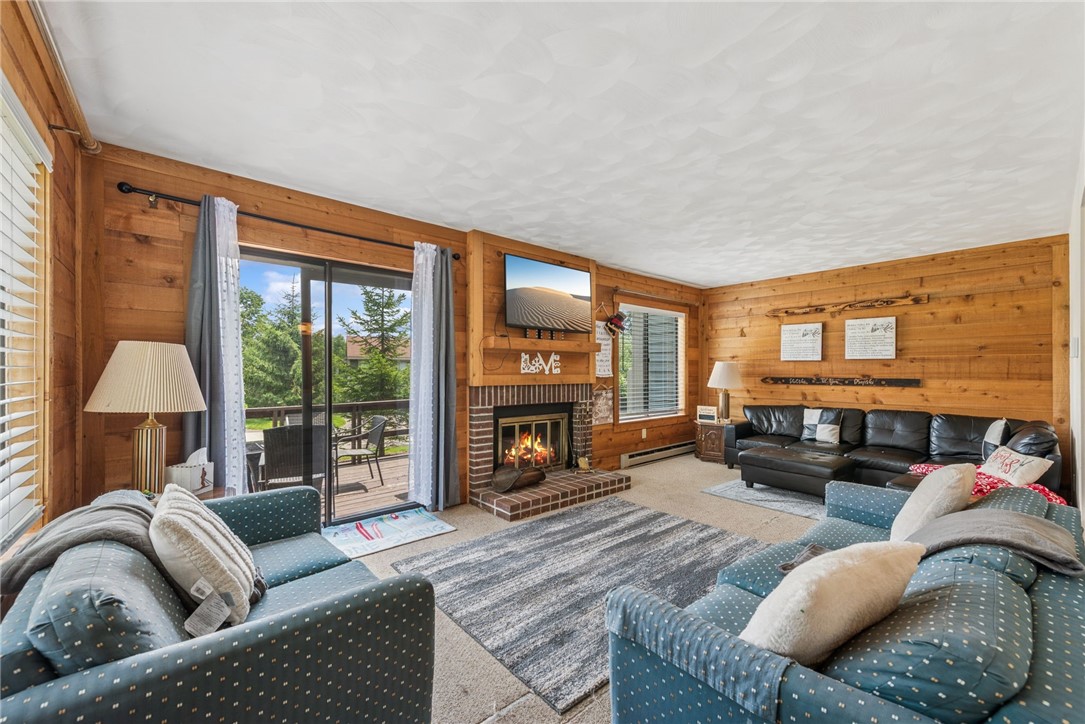 561 Pine Court