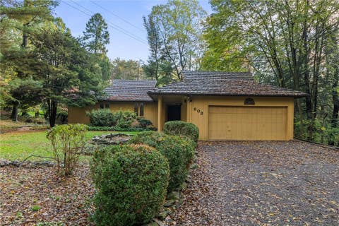 Photo for 603 Edgewood Rd