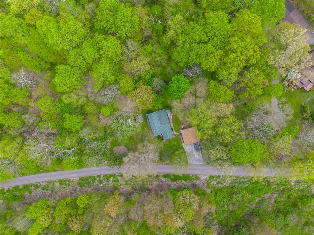 Addison Twp, Pennsylvania 15411, United States, 4 Bedrooms Bedrooms, ,2 BathroomsBathrooms,Residential,Active,125920