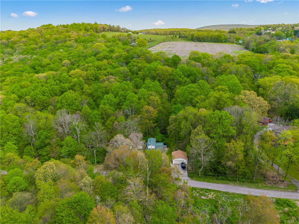 Addison Twp, Pennsylvania 15411, United States, 4 Bedrooms Bedrooms, ,2 BathroomsBathrooms,Residential,Active,125920