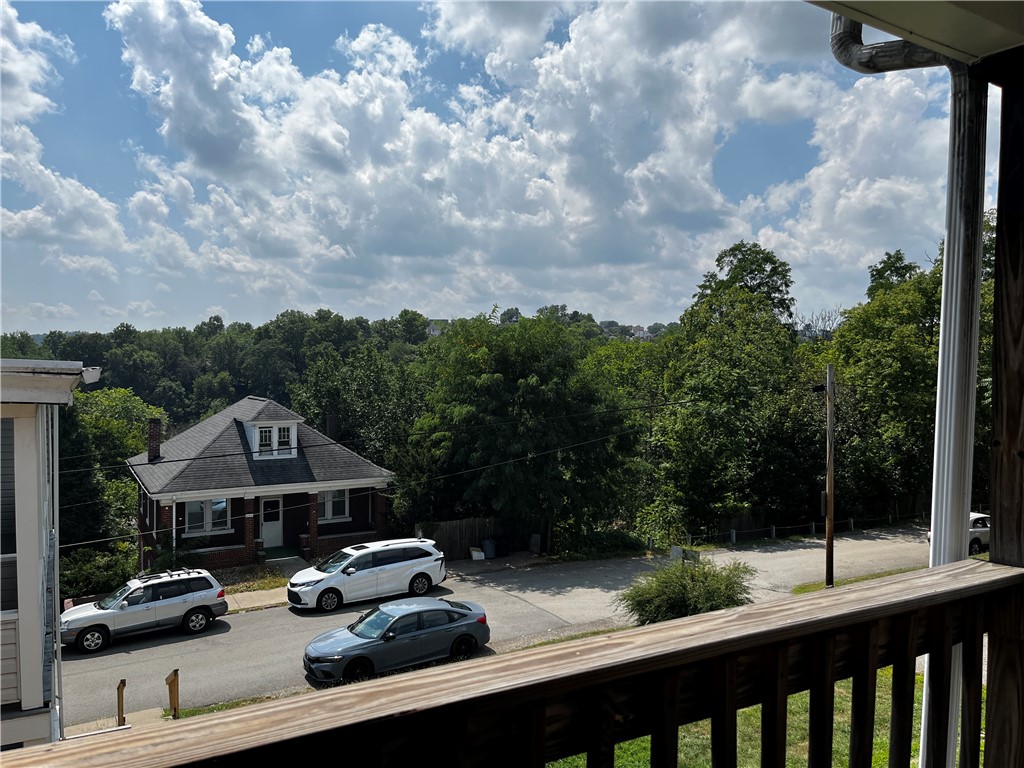 Canonsburg, Pennsylvania 15317, United States, 2 Bedrooms Bedrooms, ,1 BathroomBathrooms,Residential,Active,195799