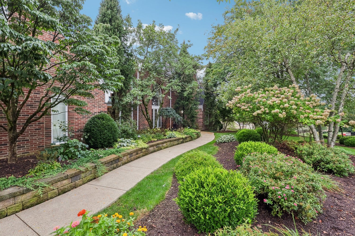 1609 Blackburn Heights Drive