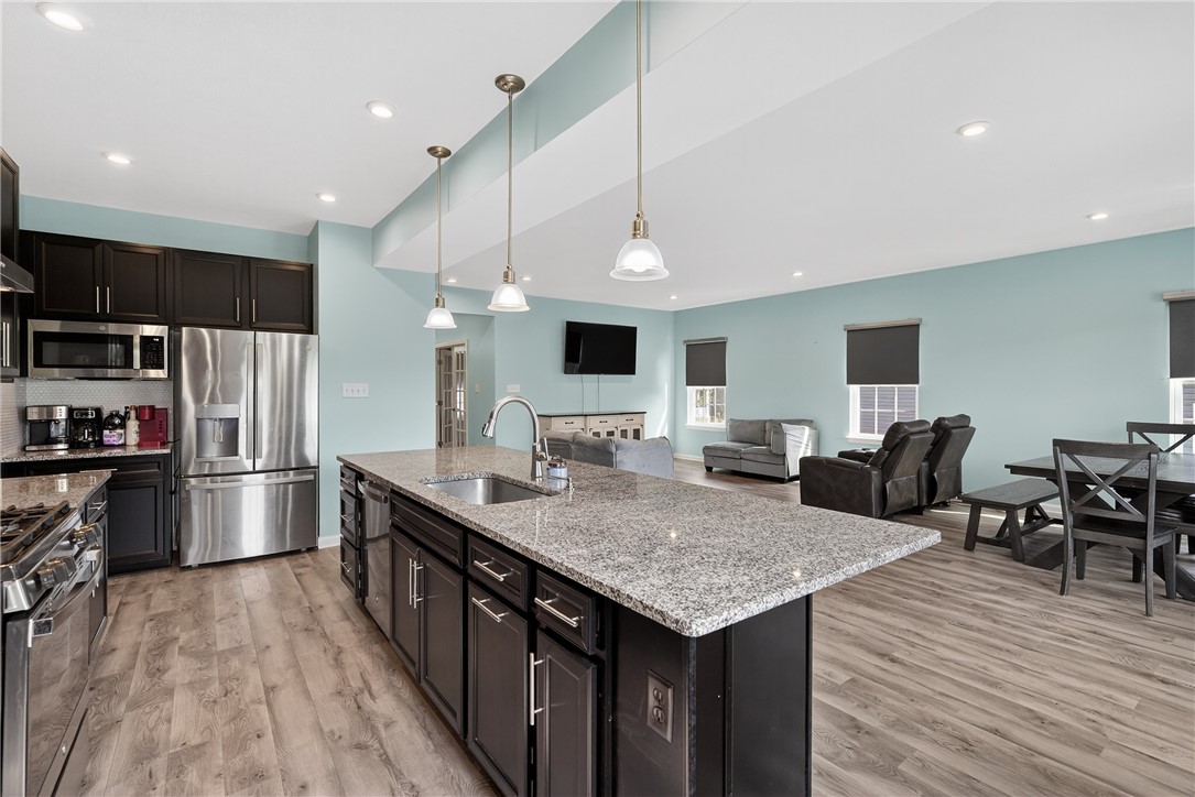 Cecil, Pennsylvania 15057, United States, 5 Bedrooms Bedrooms, ,3 BathroomsBathrooms,Residential,Active,176841