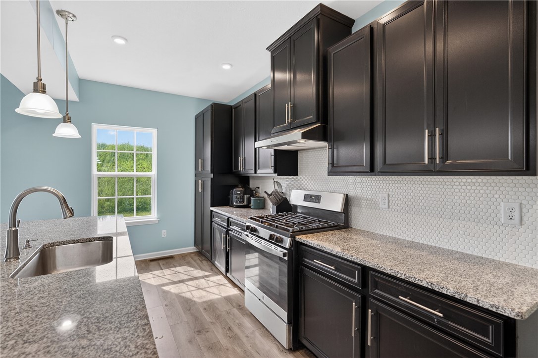 Cecil, Pennsylvania 15057, United States, 5 Bedrooms Bedrooms, ,3 BathroomsBathrooms,Residential,Active,176841