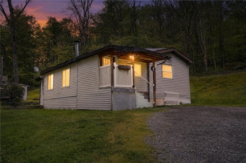 Mobile Home For Sale - 158 Renfrew Rd Rd<br/> Penn Twp, PA 16053