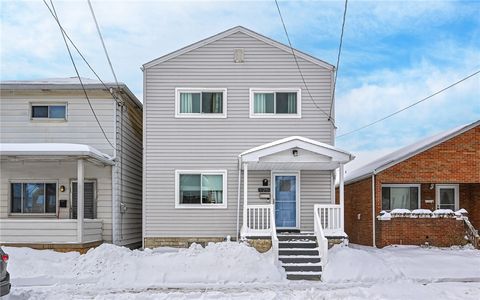 Photo of 125 1st St, Pittsburgh, PA 15225 (MLS # 1738411)