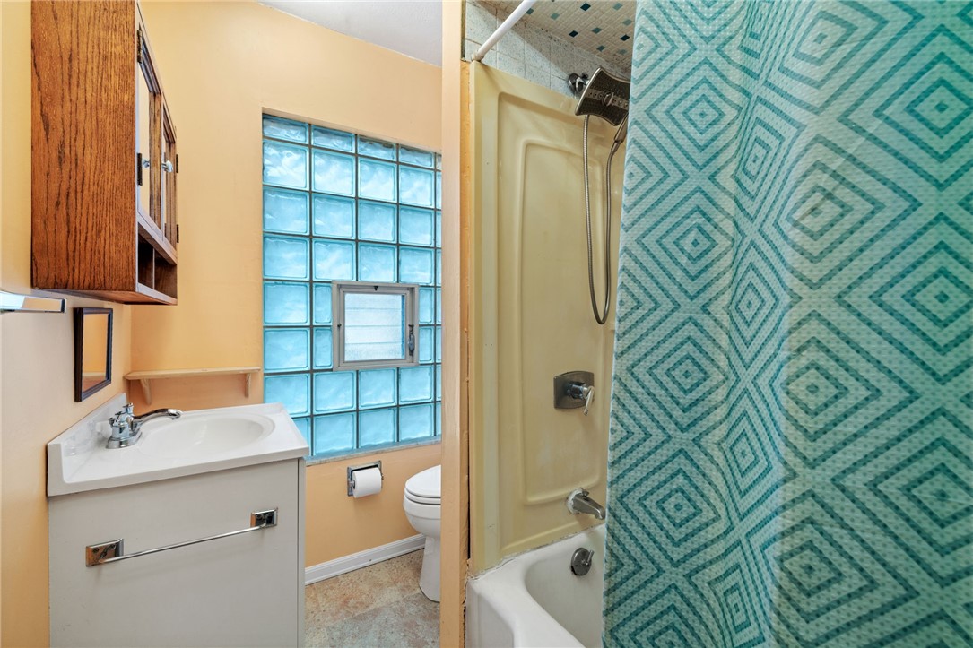 Observatory Hill, Pennsylvania 15214, United States, 3 Bedrooms Bedrooms, ,1 BathroomBathrooms,Residential,Pending,85608