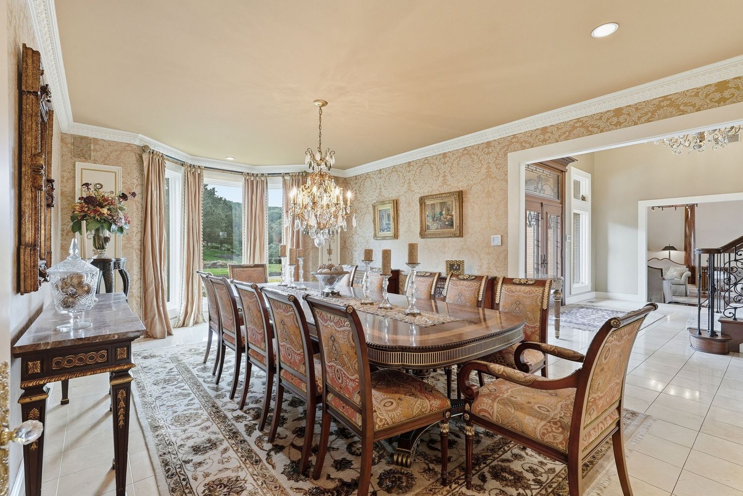 114 Bella Vista Court