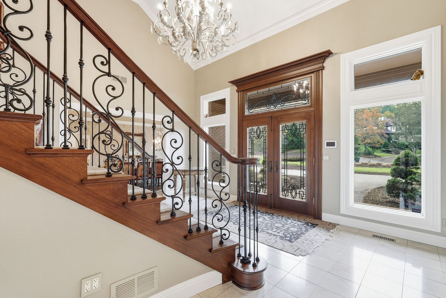 114 Bella Vista Court