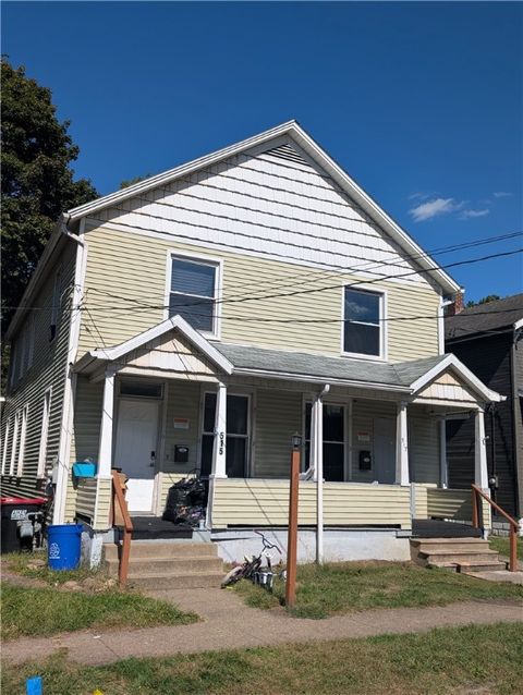 Photo of 515 Waldo St, New Castle, PA 16101 (MLS # 1731863)