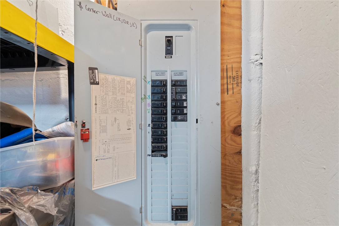 Buffalo Twp, Pennsylvania 16055, United States, 3 Bedrooms Bedrooms, ,2 BathroomsBathrooms,Residential,Active,221084