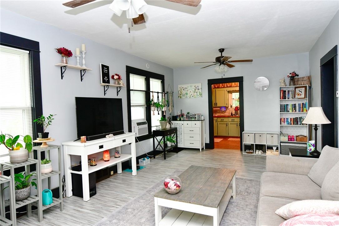 134 Garden Ave