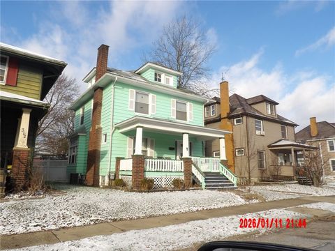 Photo of 304 Spruce Ave, Sharon, PA 16146 (MLS # 1736633)