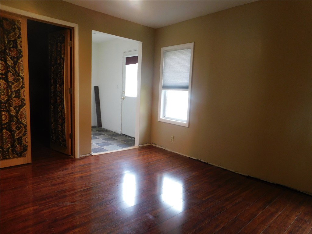 128 Main St St, New Freeport, Pennsylvania image 23
