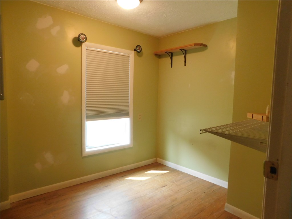 128 Main St St, New Freeport, Pennsylvania image 32