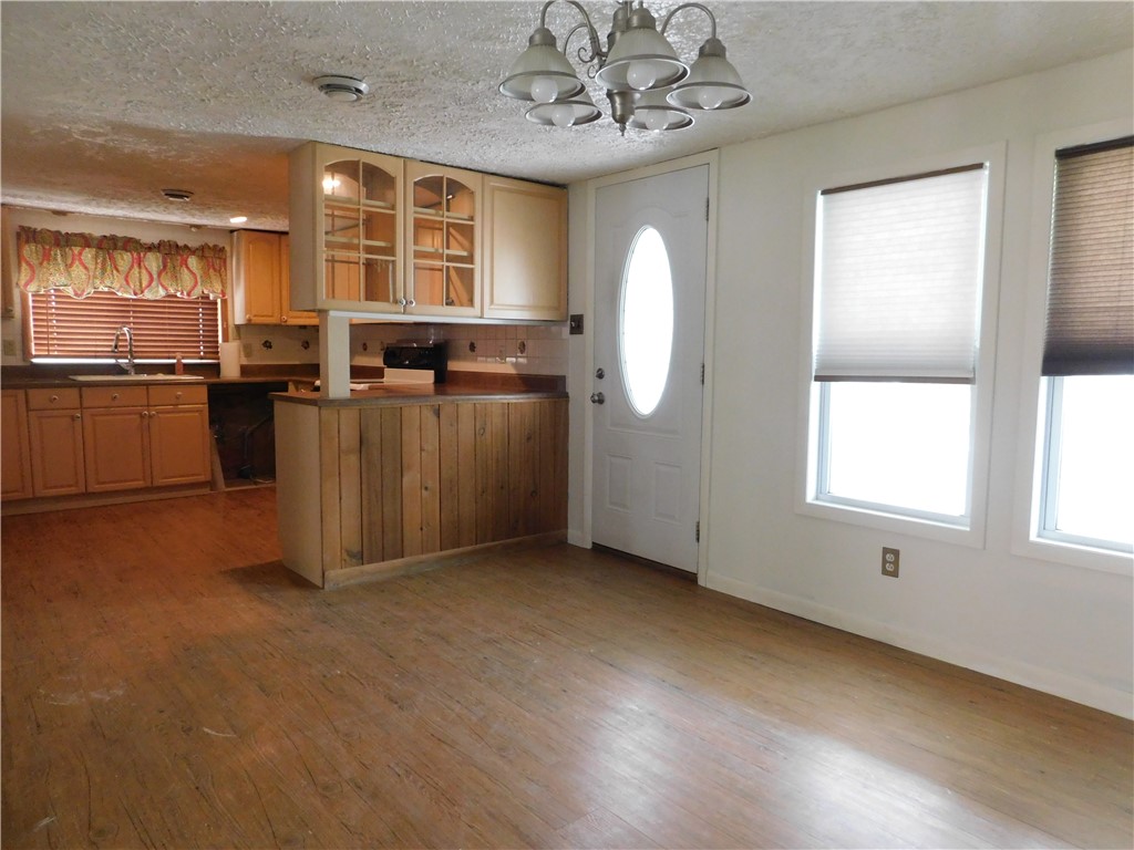128 Main St St, New Freeport, Pennsylvania image 7