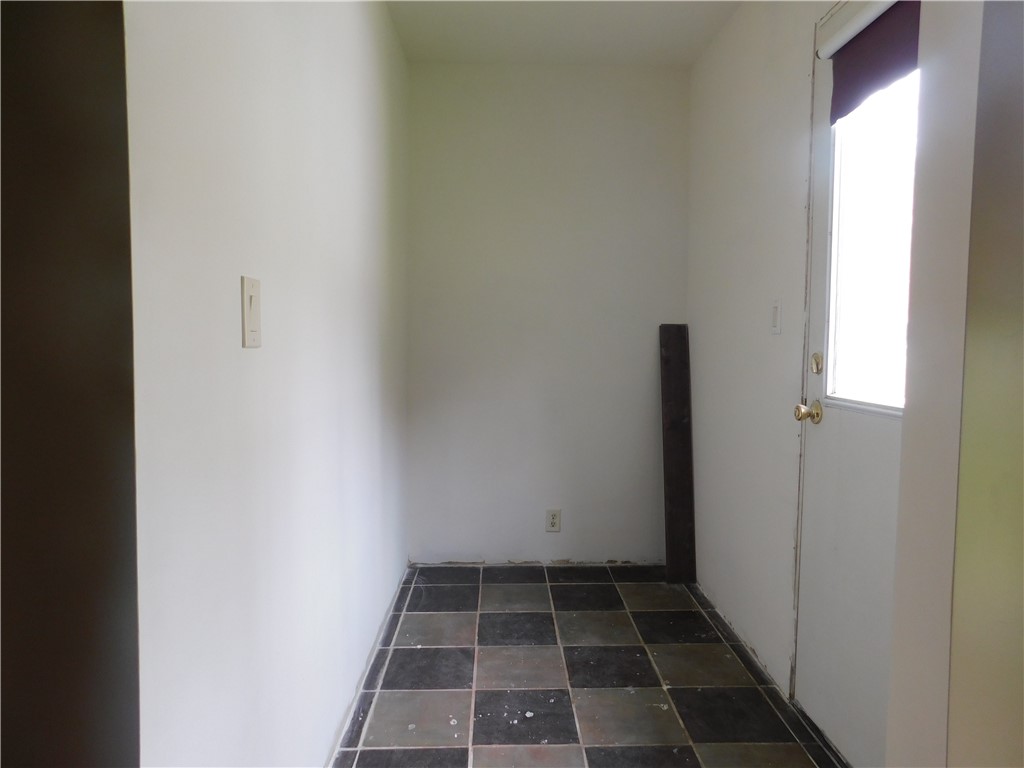 128 Main St St, New Freeport, Pennsylvania image 26