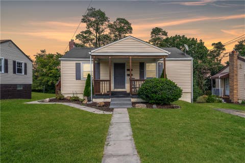 Photo for 412 Oakhurst Ave