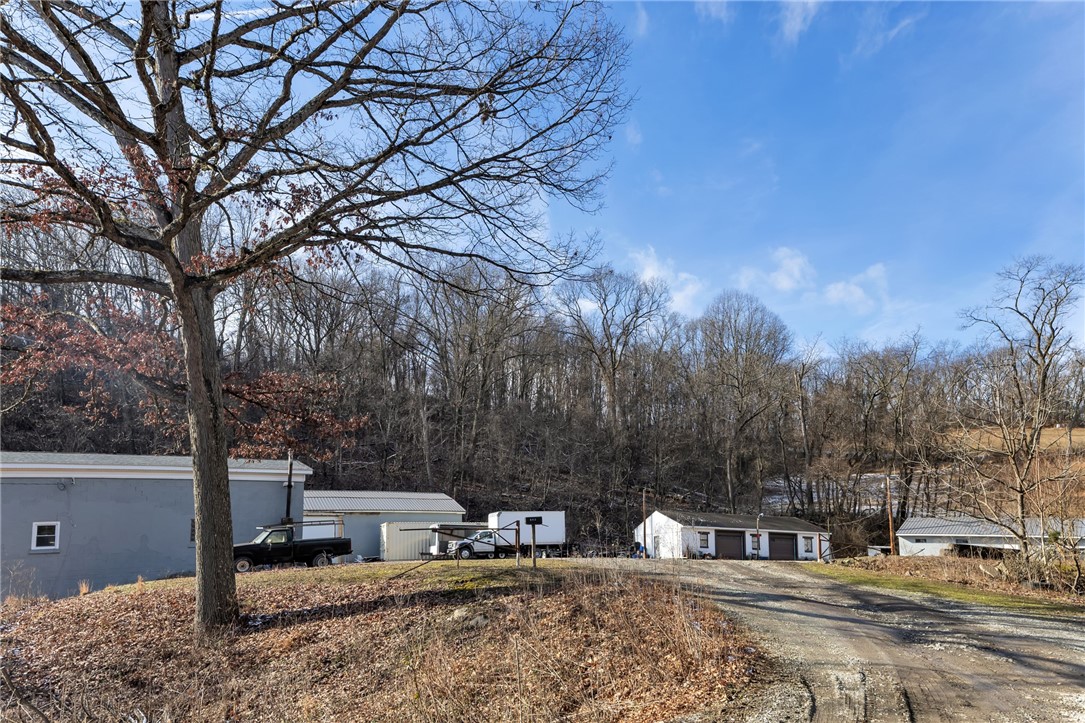 Photo 1 of 27 — 843 Chestnut St., Youngwood, PA 15697