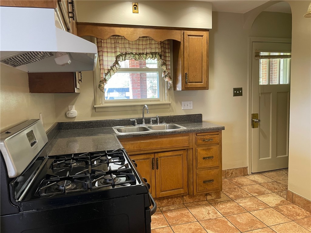 N Versailles, Pennsylvania 15137, United States, 3 Bedrooms Bedrooms, ,3 BathroomsBathrooms,Residential,Active,179965