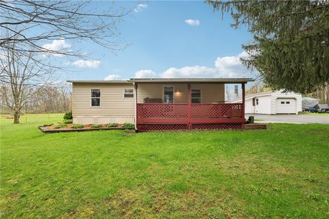 133 W Drive Rd Plain Grove Twp PA 16156