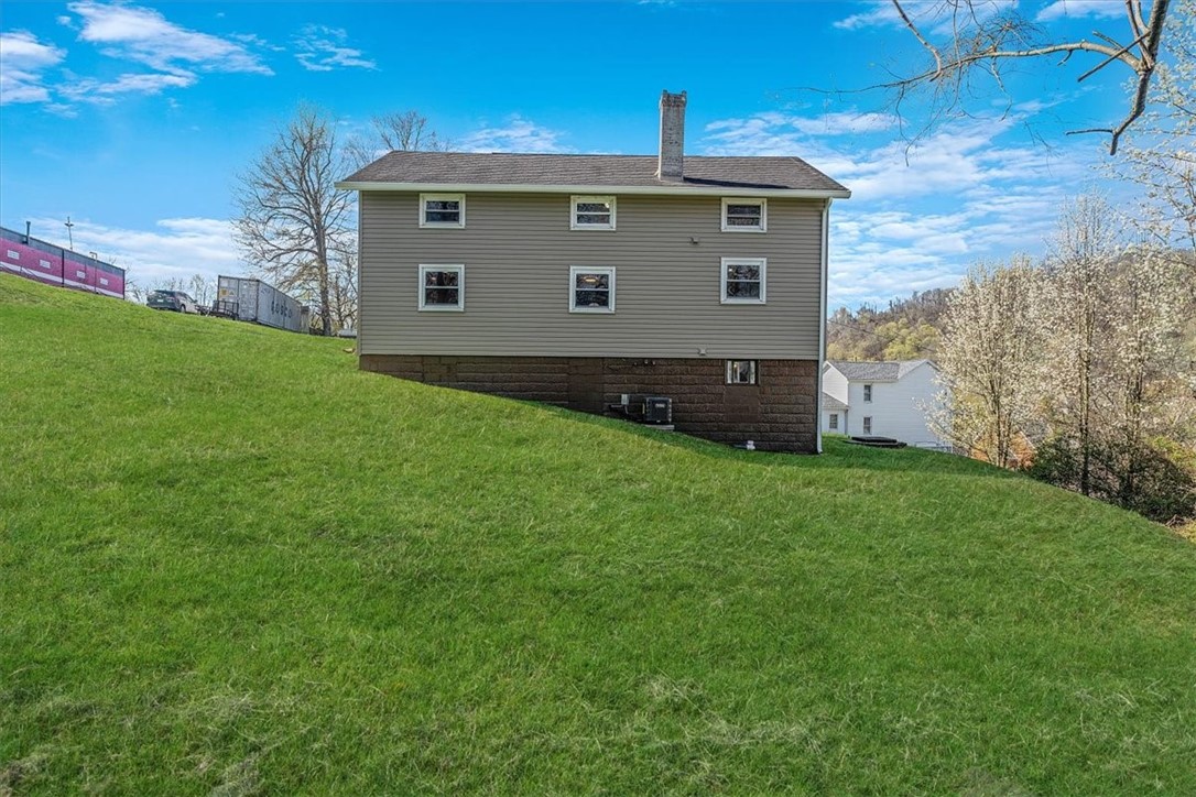 413 Cedar St St, Sutersville, Pennsylvania image 40