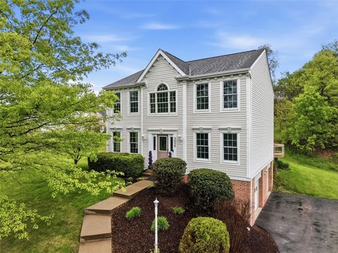Photo of 3030 Willowbrook Dr, Bridgeville, PA 15017 (MLS # 1751959)