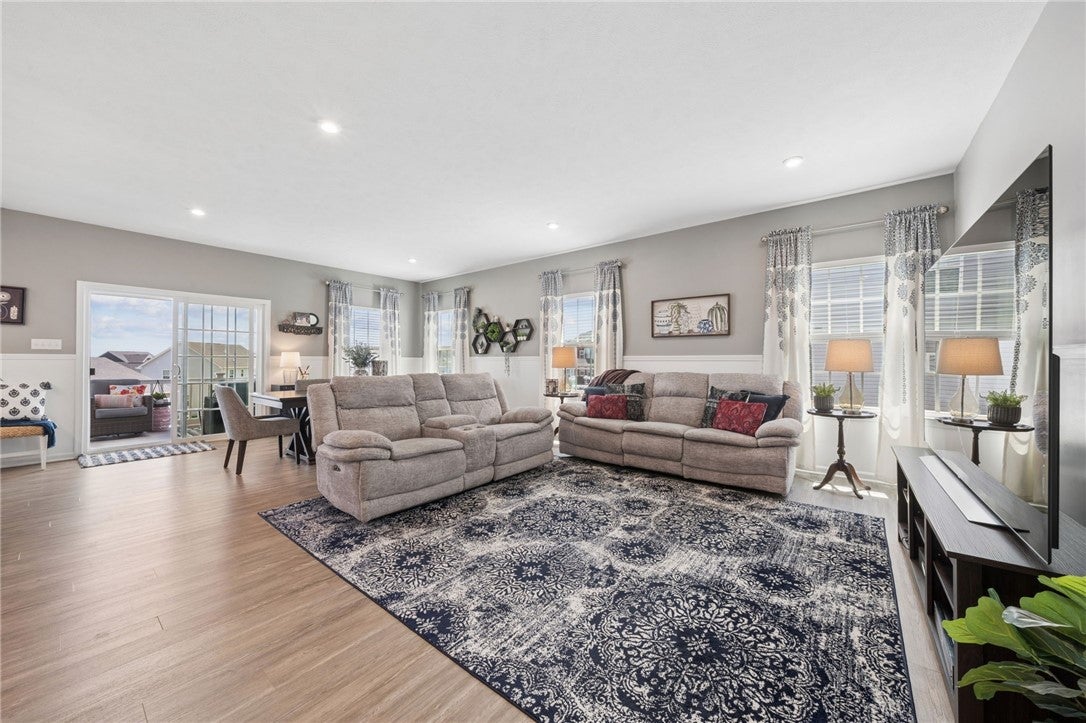 149 Red Horse Dr