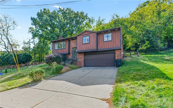 1 FAWCETT CIR, CORAOPOLIS, PA 15108 - Image deea8aa95afbbb5644acebfccd1291eb/1324869766