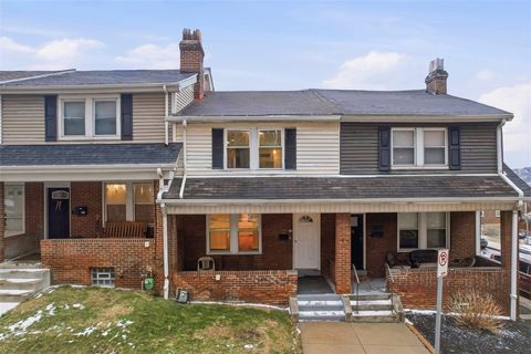 Photo of 436 44th St, Pittsburgh, PA 15201 (MLS # 1737607)