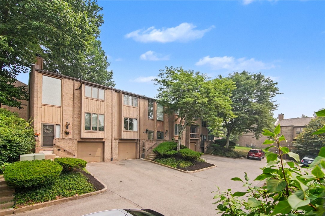 162 Linden Ct