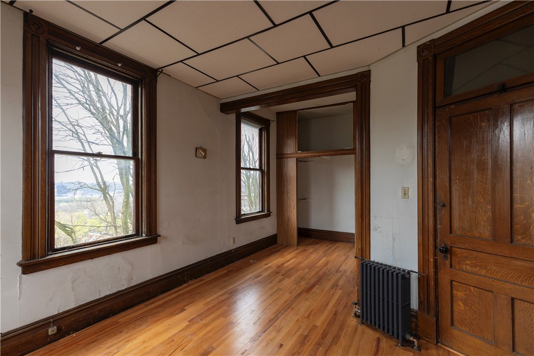 Perry Hilltop, Pennsylvania 15214, United States, 4 Bedrooms Bedrooms, ,2 BathroomsBathrooms,Residential,Contingent,108759