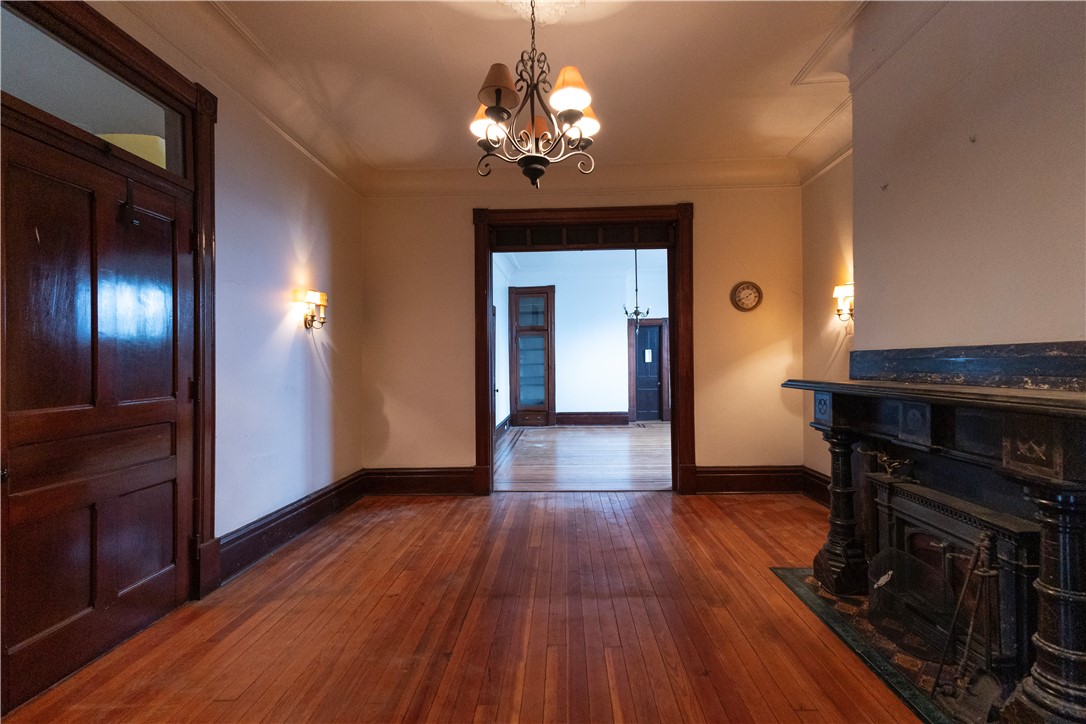 Perry Hilltop, Pennsylvania 15214, United States, 4 Bedrooms Bedrooms, ,2 BathroomsBathrooms,Residential,Contingent,108759